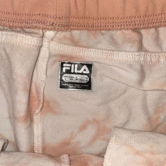 Fila Women's Light French Terry Short size Small - Picture 7 of 7